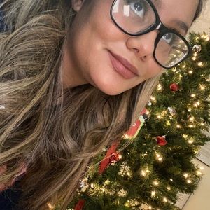 Meet your Posher, Joanna